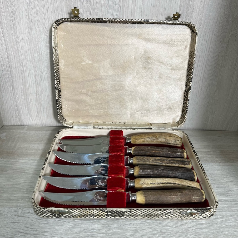 Vintage Pre-1955 Premier Steak Knife Set with Antler Handles in Original Case